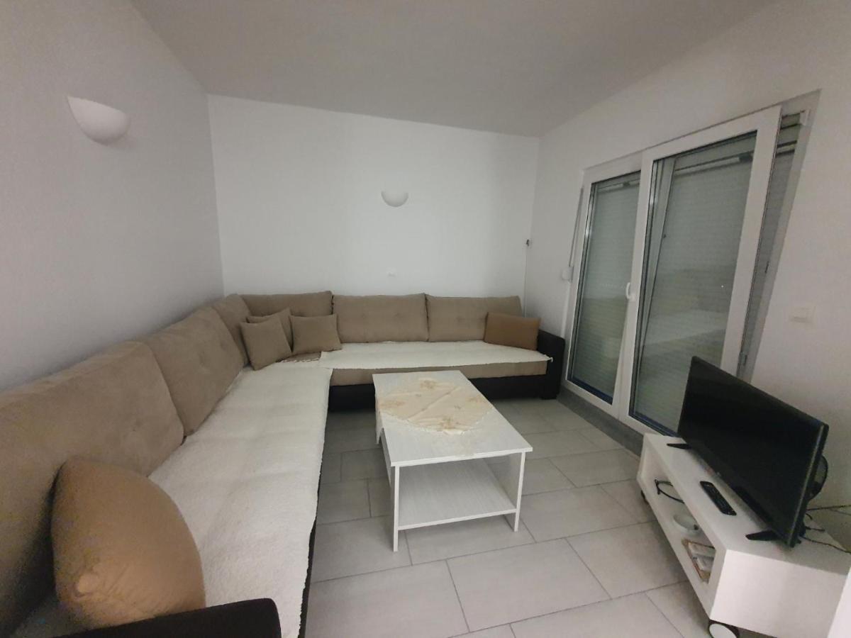 Apartman Telalovic Nečujam Eksteriør billede